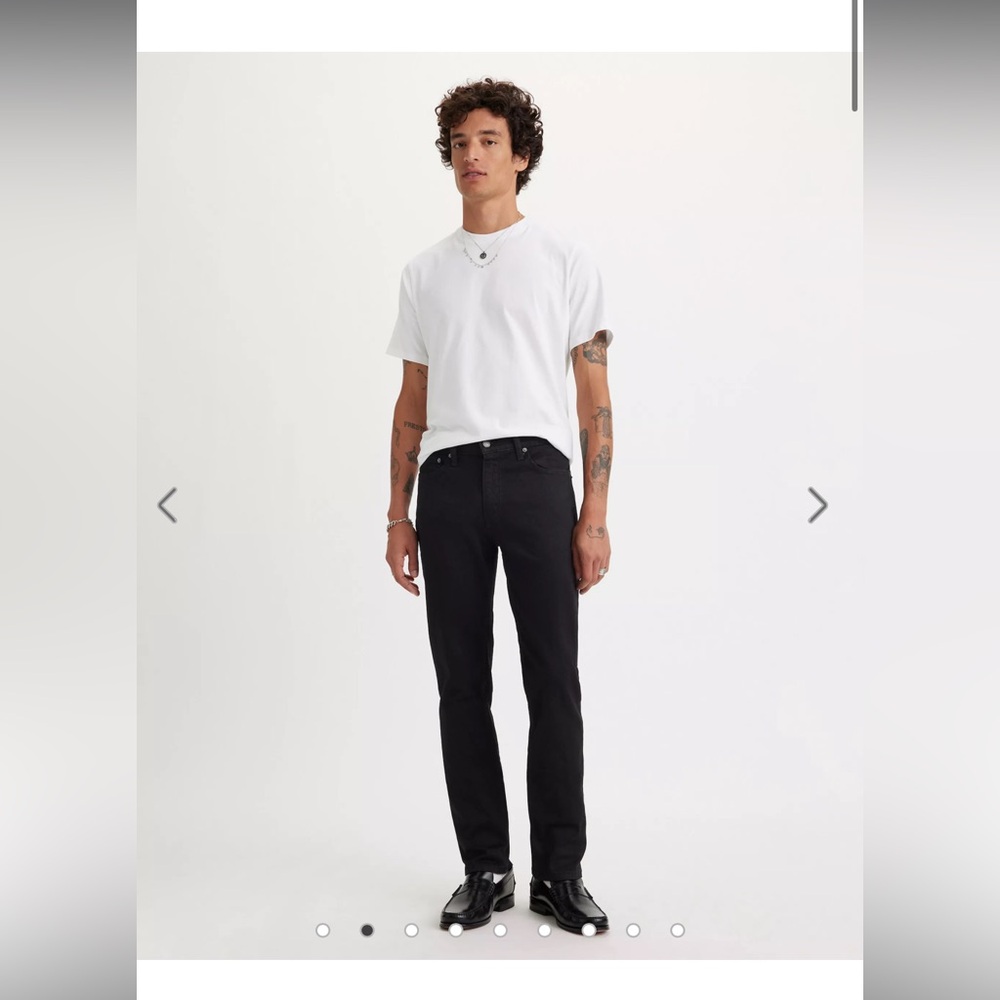 Men’s Black Levi’s Jeans